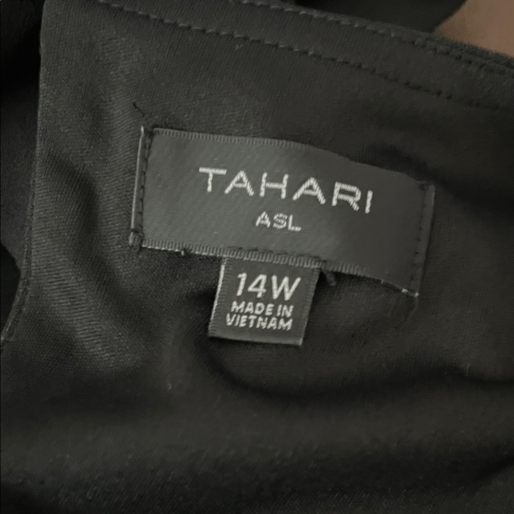 Tahari ASL Twist Neck Classic Black Sleeveless Jumpsuit NEW - Picture 9 of 10